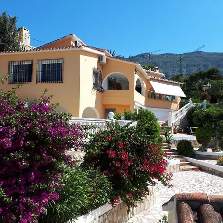 Villa Denia Ferienhaus *