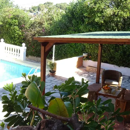 בית נופש Villa Denia דניה